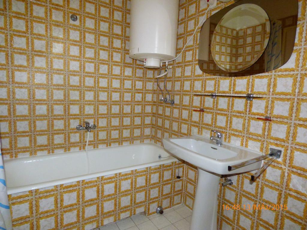 Fábián Apartman-ház Szántód Szoba fotó